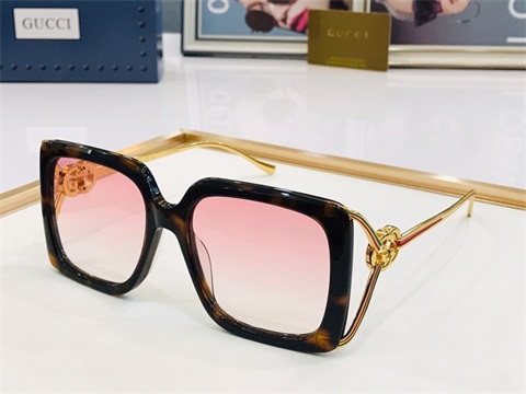 gucci sunglass-086